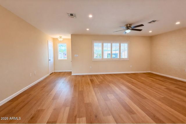 10509 W SNEAD Drive, Sun City, AZ 85351