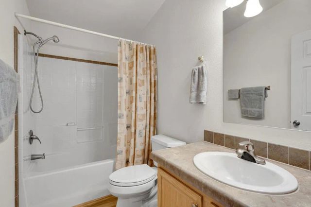 1145 E Barham Dr. 256, San Marcos, CA 92078