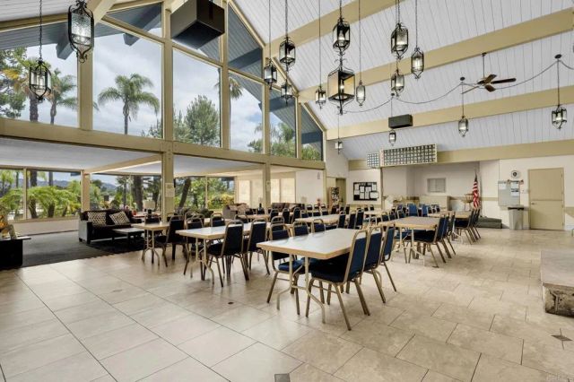 1145 E Barham Dr. 256, San Marcos, CA 92078