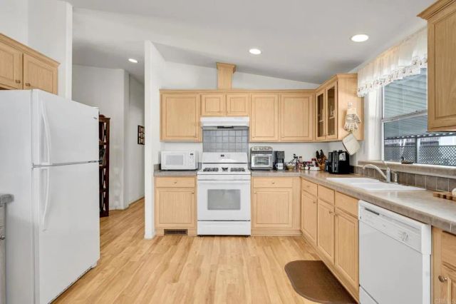 1145 E Barham Dr. 256, San Marcos, CA 92078