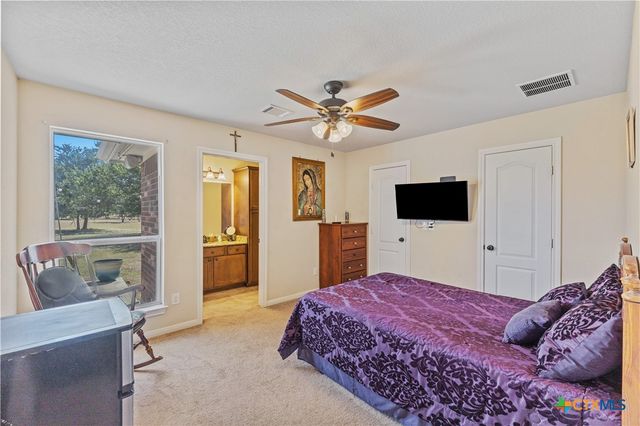 770 Green Acres, Georgetown, TX 78626