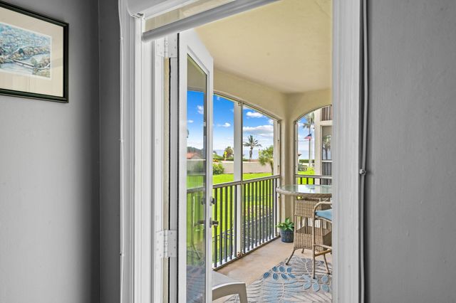 2871 N OCEAN Boulevard D210, Boca Raton, FL 33431