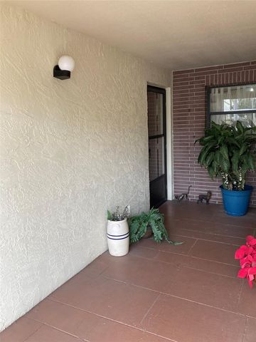 6188 80TH STREET N 105, St Petersburg, FL 33709