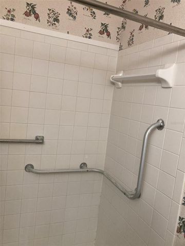 6188 80TH STREET N 105, St Petersburg, FL 33709