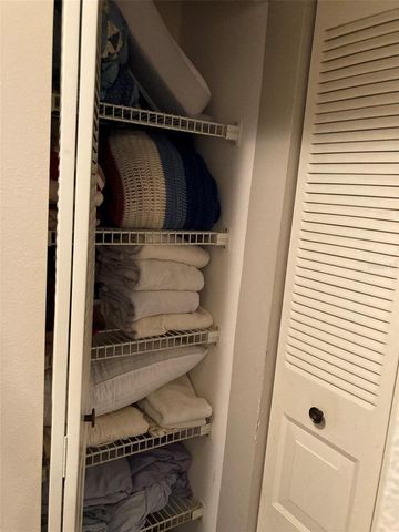 6188 80TH STREET N 105, St Petersburg, FL 33709