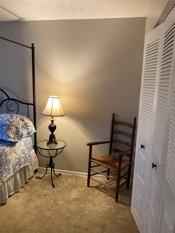 6188 80TH STREET N 105, St Petersburg, FL 33709