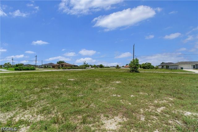 3203 NW 41st AVE, Cape Coral, FL 33993