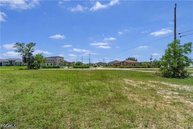 3203 NW 41st AVE, Cape Coral, FL 33993