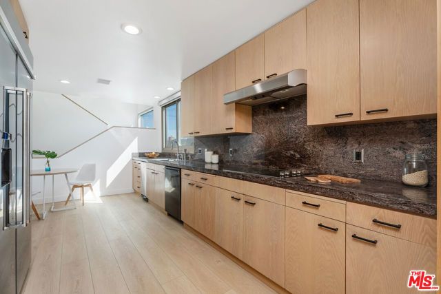 4 Jib Street 13, Marina Del Rey, CA 90292