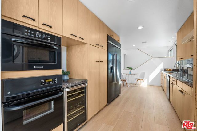 4 Jib Street 13, Marina Del Rey, CA 90292