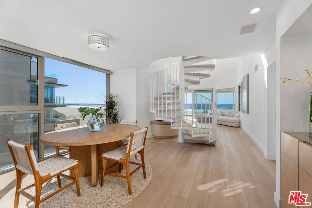 4 Jib Street 13, Marina Del Rey, CA 90292