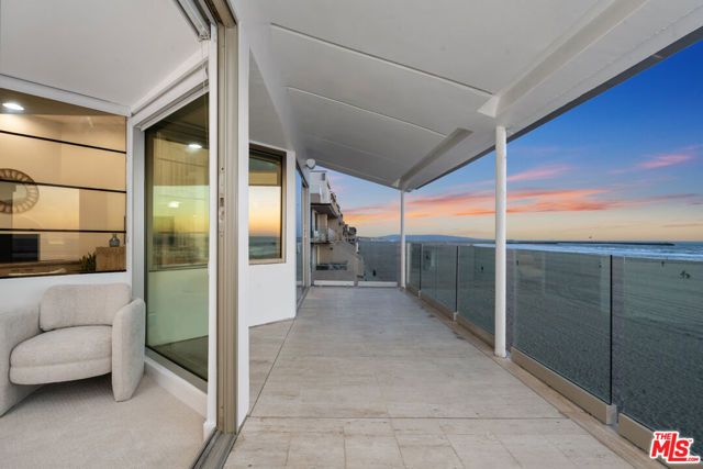 4 Jib Street 13, Marina Del Rey, CA 90292