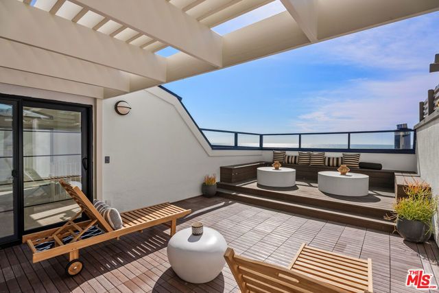 4 Jib Street 13, Marina Del Rey, CA 90292