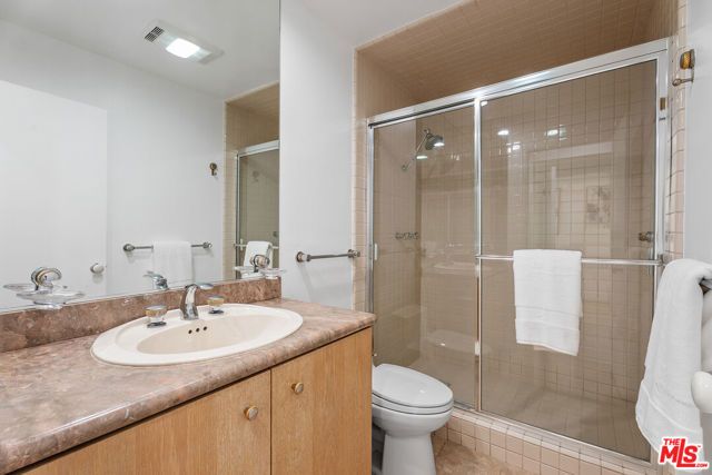 4 Jib Street 13, Marina Del Rey, CA 90292