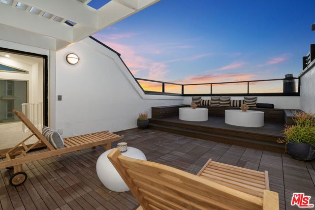 4 Jib Street 13, Marina Del Rey, CA 90292
