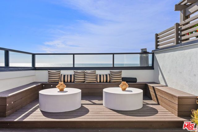 4 Jib Street 13, Marina Del Rey, CA 90292