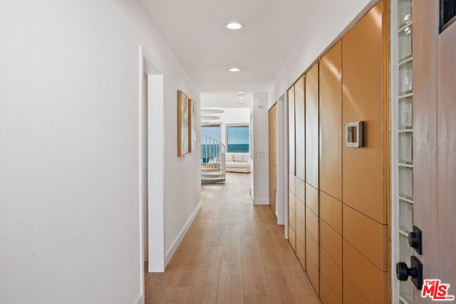 4 Jib Street 13, Marina Del Rey, CA 90292