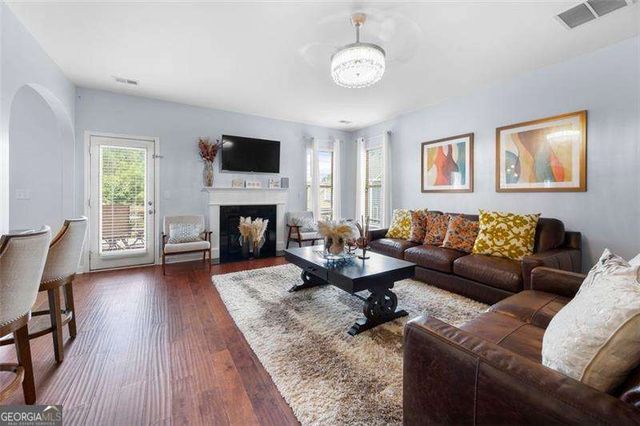 204 MISTY GROVE Drive, Loganville, GA 30052