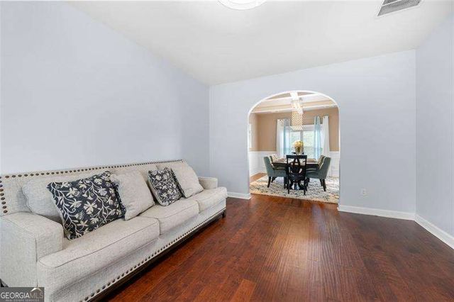 204 MISTY GROVE Drive, Loganville, GA 30052