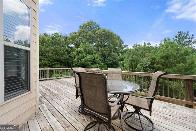 204 MISTY GROVE Drive, Loganville, GA 30052