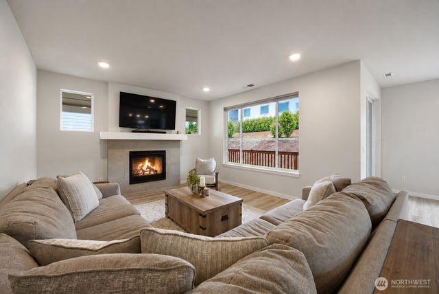 5446 Lasiandra Drive, Blaine, WA 98230