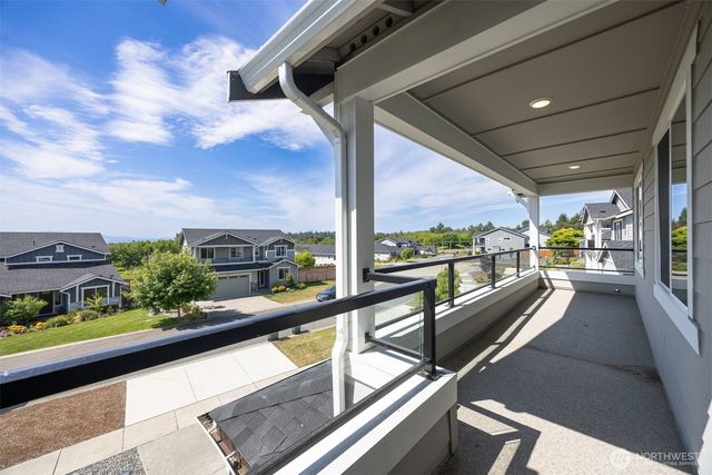 5446 Lasiandra Drive, Blaine, WA 98230