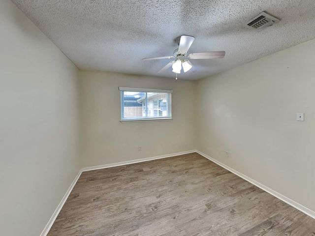 7022 Fox Knoll Lane, Humble, TX 77338