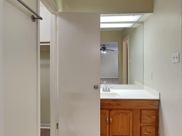 7022 Fox Knoll Lane, Humble, TX 77338