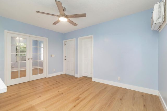 308 Croton Way B, West Palm Beach, FL 33401