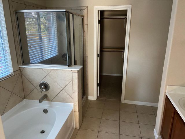 1501 Rimstone DR, Cedar Park, TX 78613