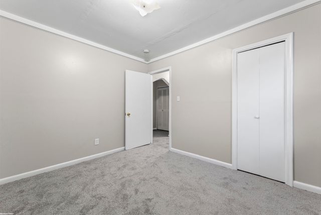 27699 Brettonwoods Street, Madison Heights, MI 48071