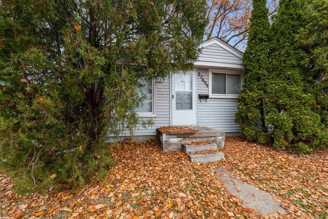 27699 Brettonwoods Street, Madison Heights, MI 48071