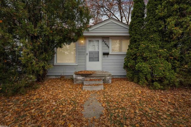 27699 Brettonwoods Street, Madison Heights, MI 48071