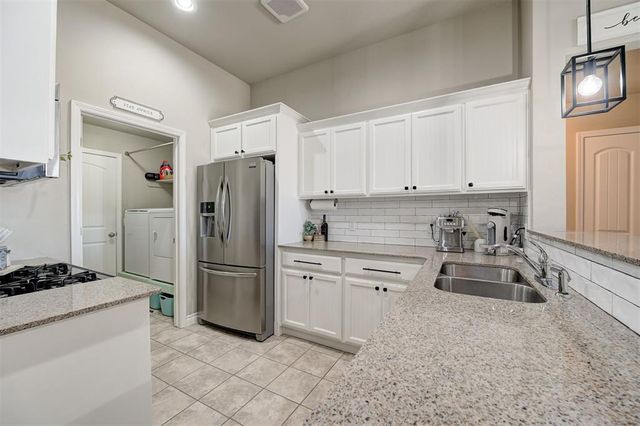 9541 SW 27th Street, Oklahoma City, OK 73128