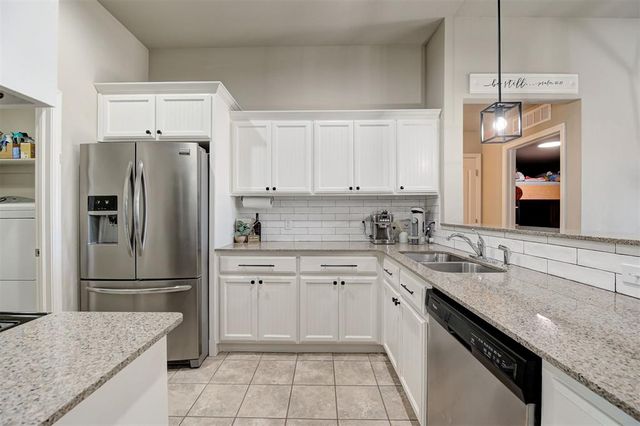 9541 SW 27th Street, Oklahoma City, OK 73128