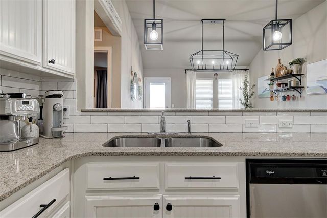 9541 SW 27th Street, Oklahoma City, OK 73128