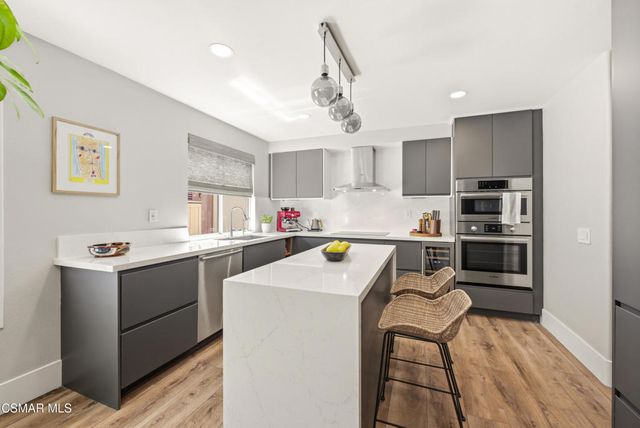 178 Giant Oak Avenue, Newbury Park, CA 91320