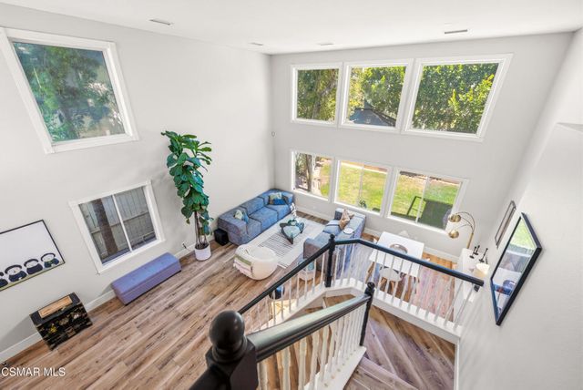 178 Giant Oak Avenue, Newbury Park, CA 91320