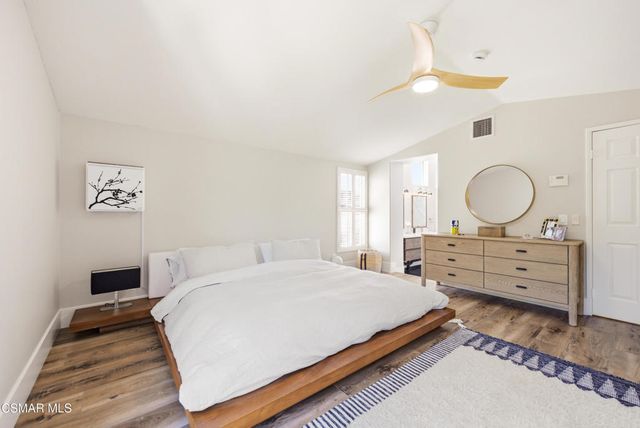 178 Giant Oak Avenue, Newbury Park, CA 91320