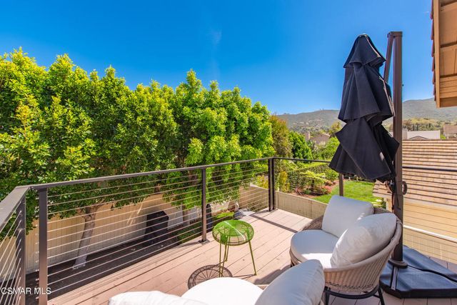 178 Giant Oak Avenue, Newbury Park, CA 91320