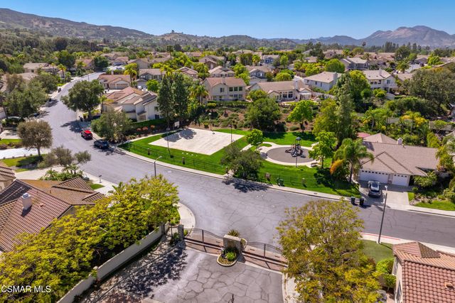 178 Giant Oak Avenue, Newbury Park, CA 91320