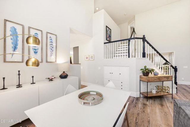 178 Giant Oak Avenue, Newbury Park, CA 91320