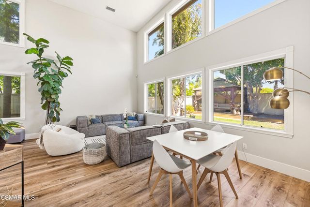 178 Giant Oak Avenue, Newbury Park, CA 91320