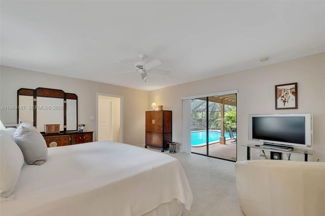 16745 SW 74th Ct, Palmetto Bay, FL 33157