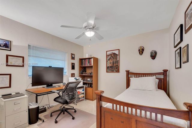 16745 SW 74th Ct, Palmetto Bay, FL 33157