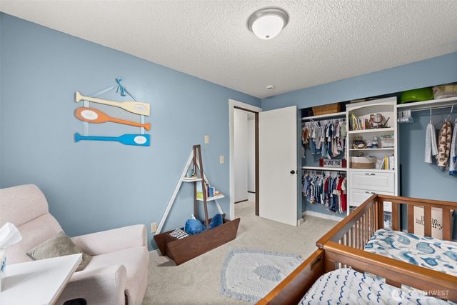 8825 Skokomish Way NE, Olympia, WA 98516