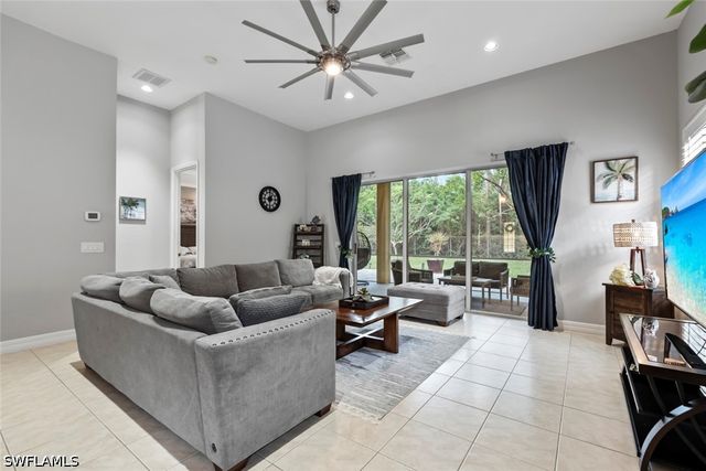 6051 Shallows WAY, Naples, FL 34109