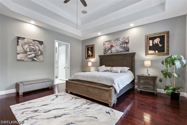 6051 Shallows WAY, Naples, FL 34109