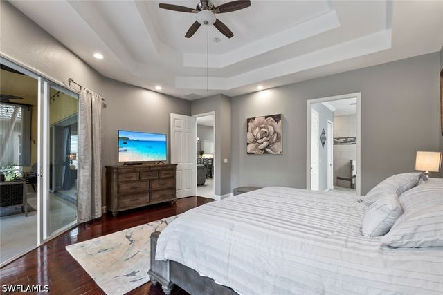 6051 Shallows WAY, Naples, FL 34109