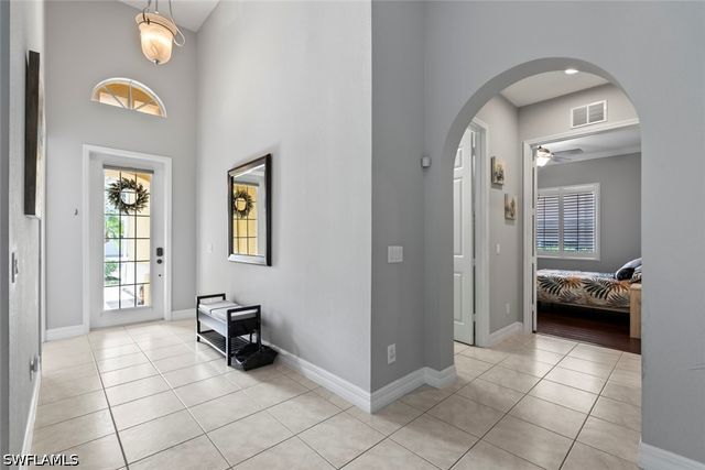 6051 Shallows WAY, Naples, FL 34109